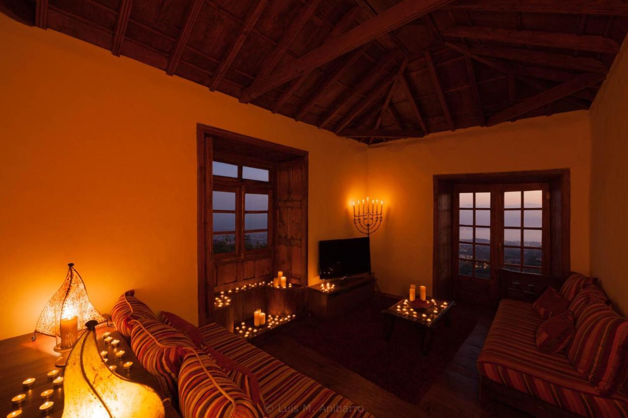 Historic Canarian House, Private Heated Infinity Pool, Bbq, Wifi + Panoramic Ocean Views 阿罗纳 外观 照片