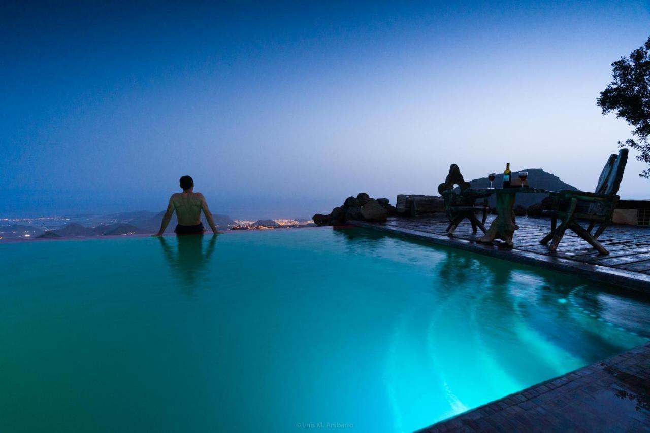 Historic Canarian House, Private Heated Infinity Pool, Bbq, Wifi + Panoramic Ocean Views 阿罗纳 外观 照片